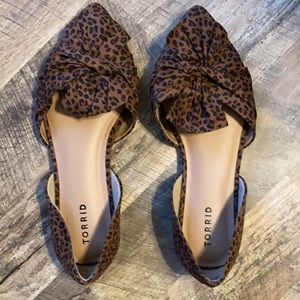 Torrid leopard slide on shoes size 9.5ww